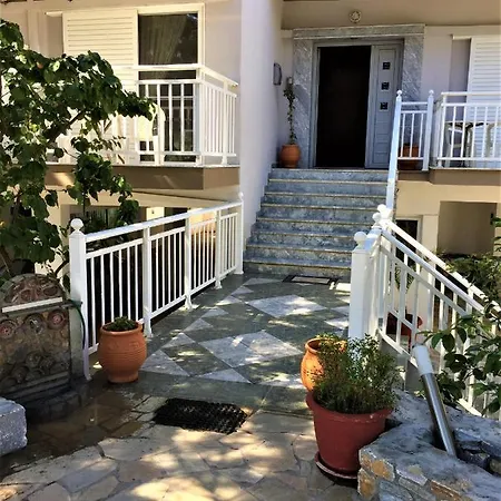 招待所 In - Lovely For 2 People In Limenaria, Only Five Minutes Away From Center *